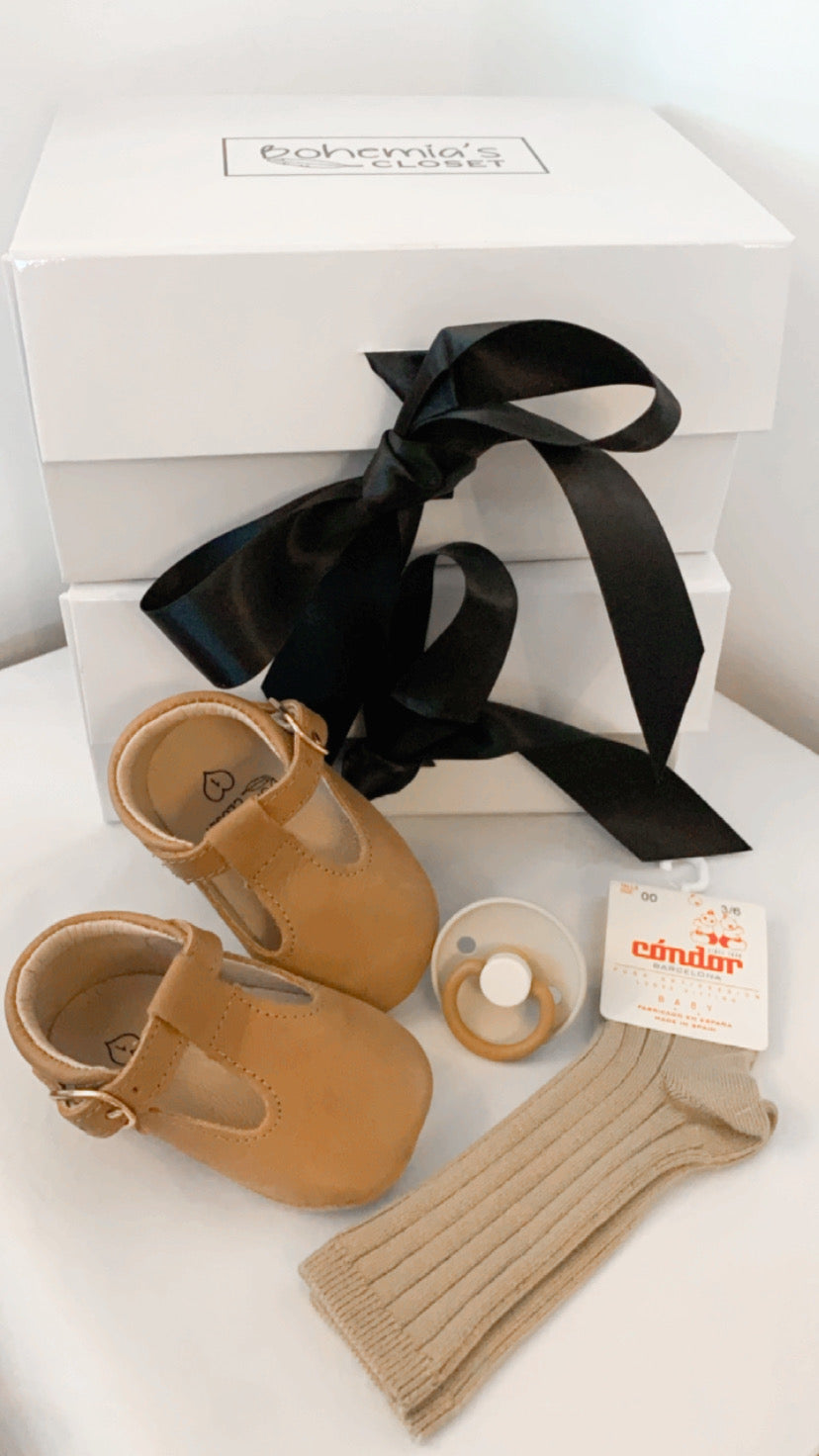 Sandalwood Luxury Baby Gift Set