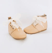 Load image into Gallery viewer, ‘Nudie&#39; Children&#39;s Derby Boots - Hard Sole
