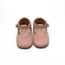 Load image into Gallery viewer, &#39;Old Rose&#39; Scalloped Leather T-bar Baby Shoes - Soft Sole